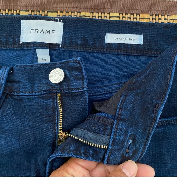 FRAME Le‎ Crop Flare Raw Hem Jeans in Fiona Size 28 Casual - Picture 8 of 15